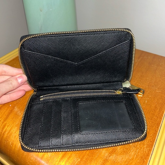 FOSSIL Black Leather Wallet with Gold Zippers - Picture 2 of 2